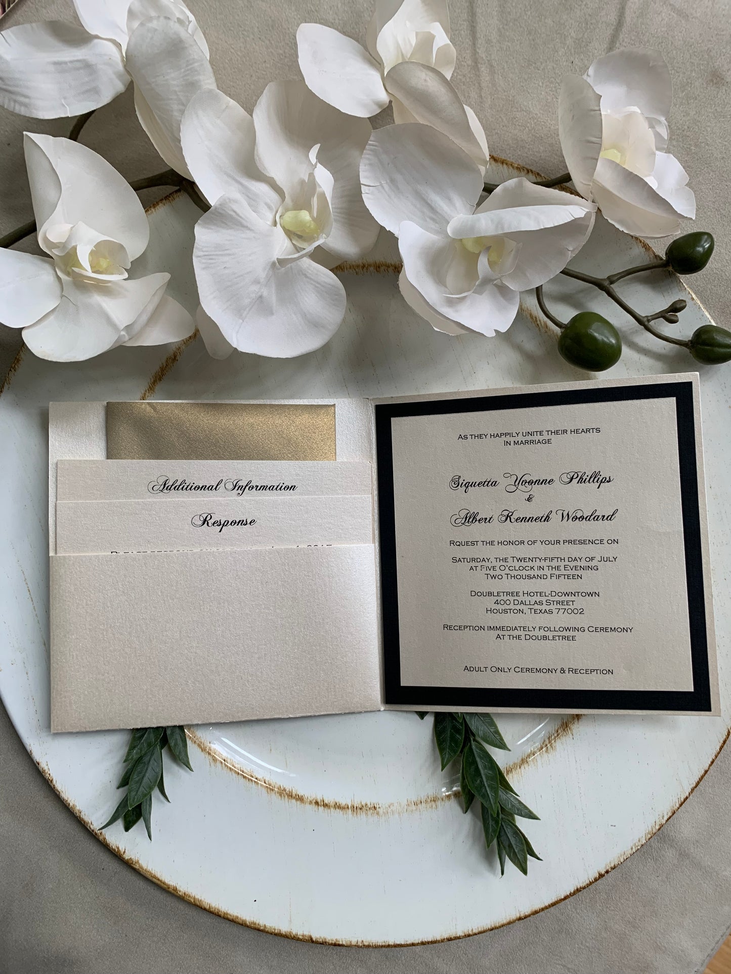 Clare Invitation Suite