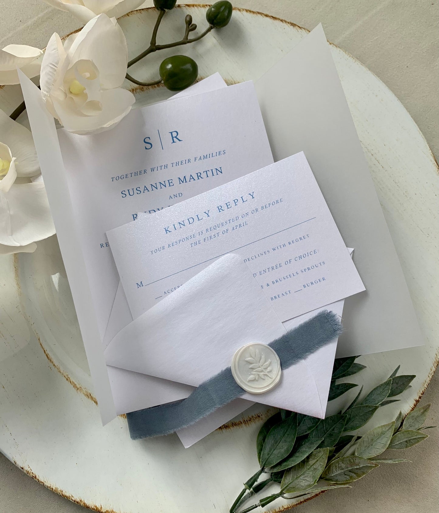 Savana Invitation Suite