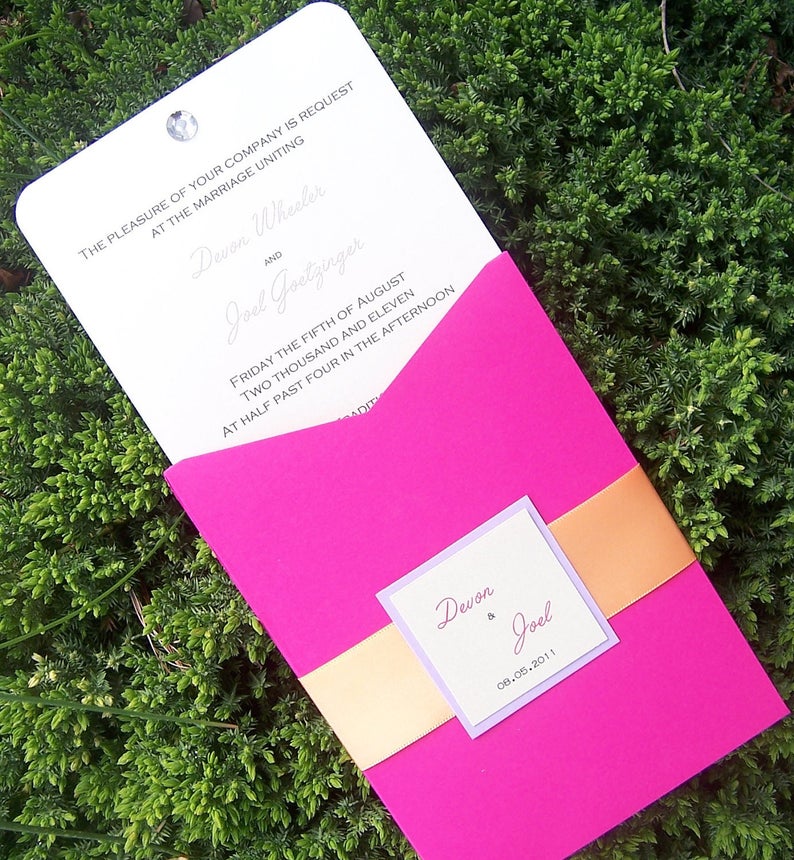 Larkin Invitation Suite