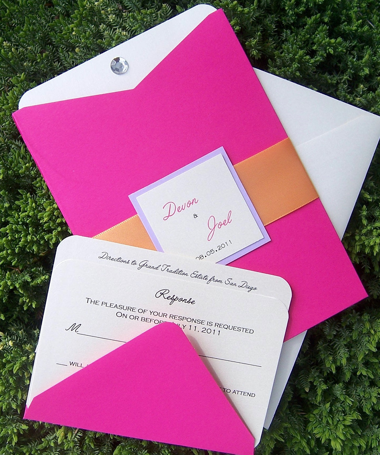 Larkin Invitation Suite