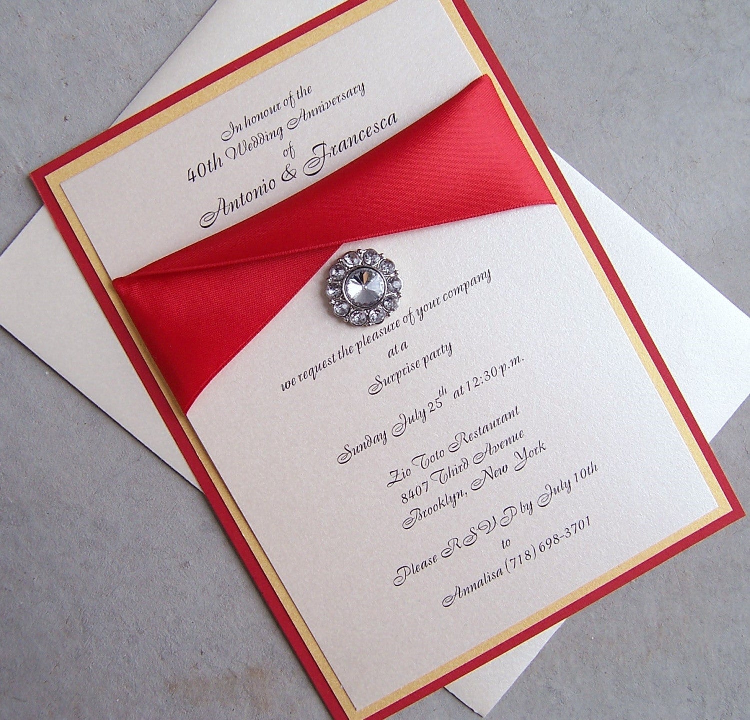 luxurious wedding invitations